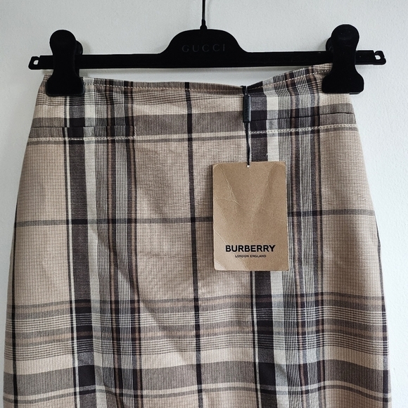 New Burberry Knot Detail Nova Check Driftwood Pattern Pencil Skirt NWT 0 US/2 UK - Picture 9 of 15